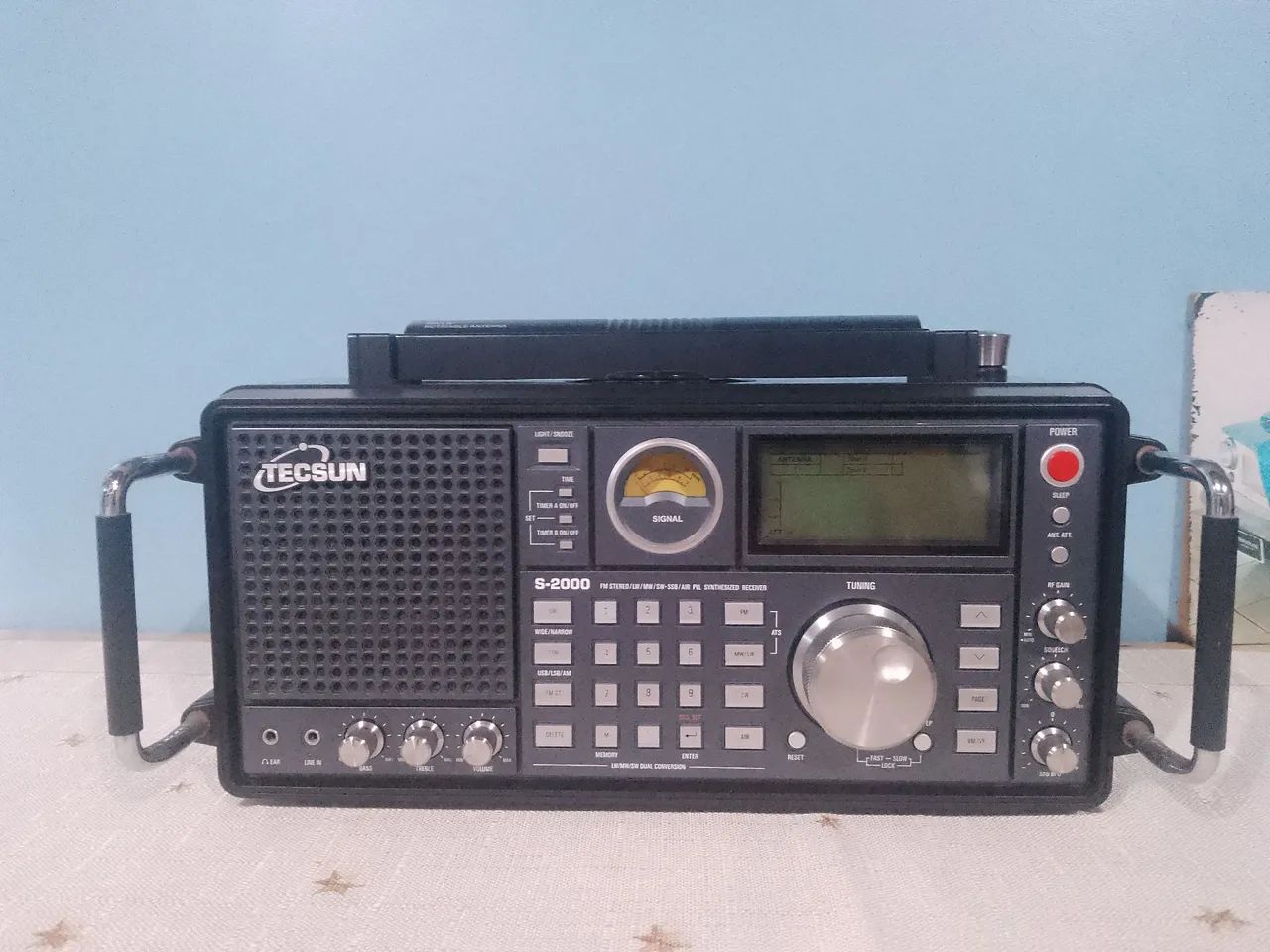 Rádio TECSUN S-2000