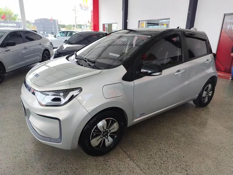 JAC E-JS1 62cv 5P Aut. (elétrico) 2023