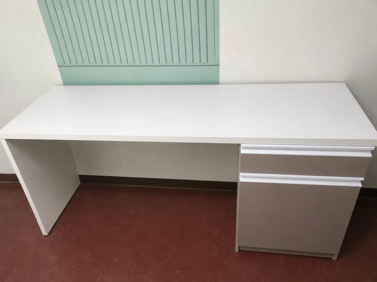 Vendo mesa de computador