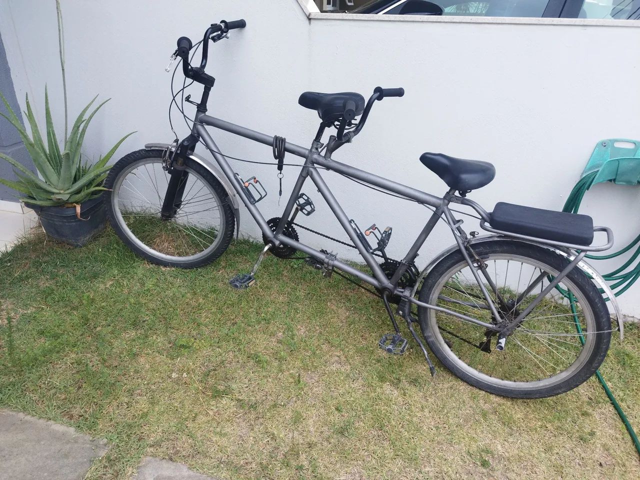 Bicicleta dupla.