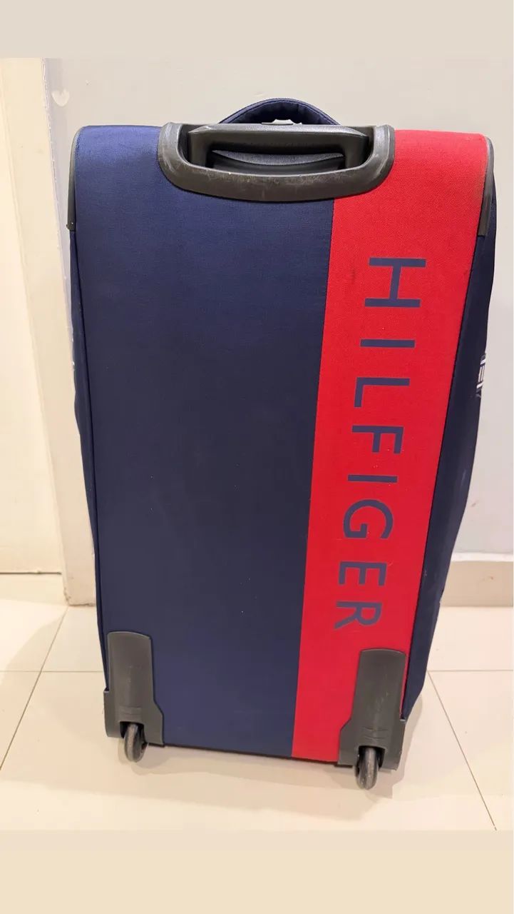 Vendo Mala de aviagem Tommy Hilfiger - Foto 3