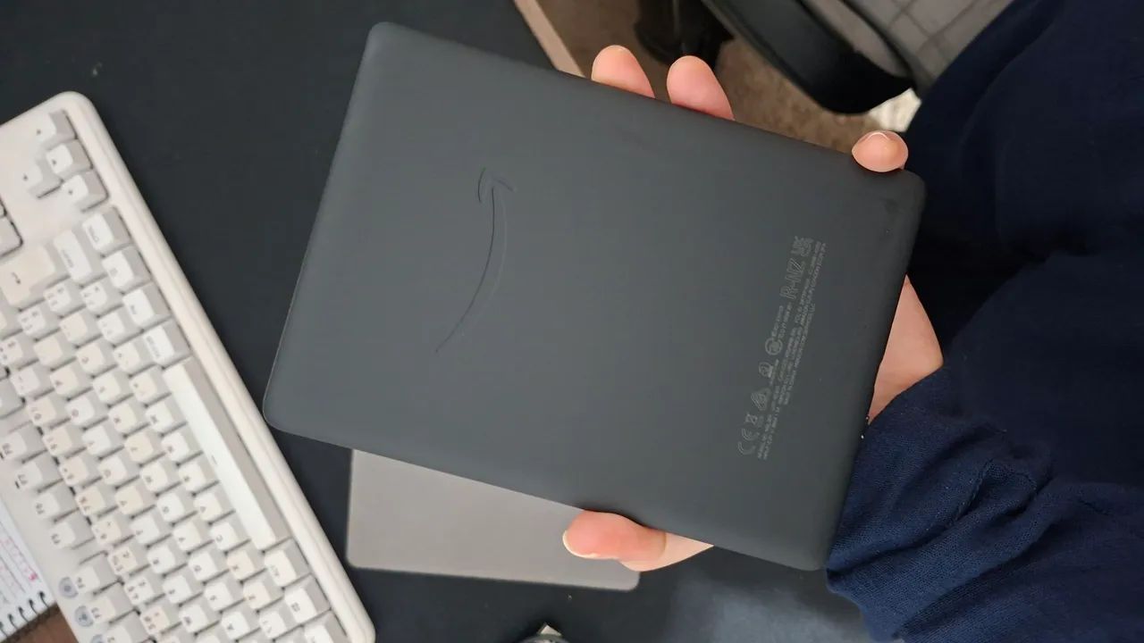Kindle Paperwhite 11ª Geração (6,8") + Capa Original Amazon - Excelente Estado - Foto 2
