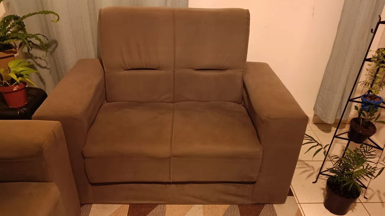 Sofá 3 e 2 lugares 