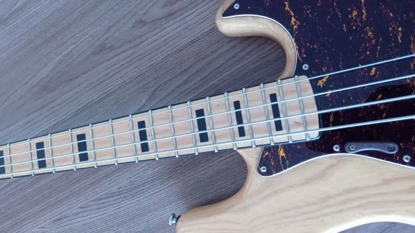 Baixo SX com Caps Fender - Foto 4