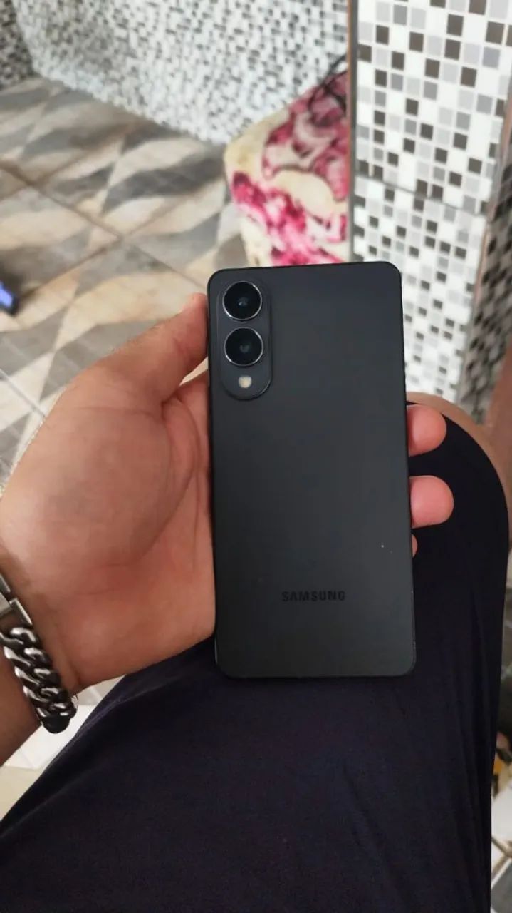 Celular S25 Edge 512GB NÃO ACEITO TROCA - Foto 4