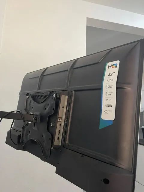 TV SMART QH- 5 MES DE USO NOVA