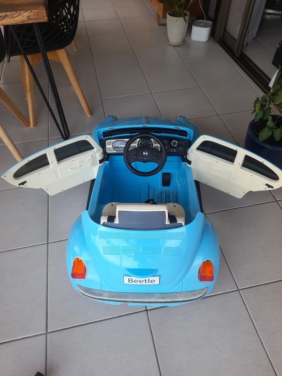 Carrinho elétrico Fusca New Beetle - Foto 5
