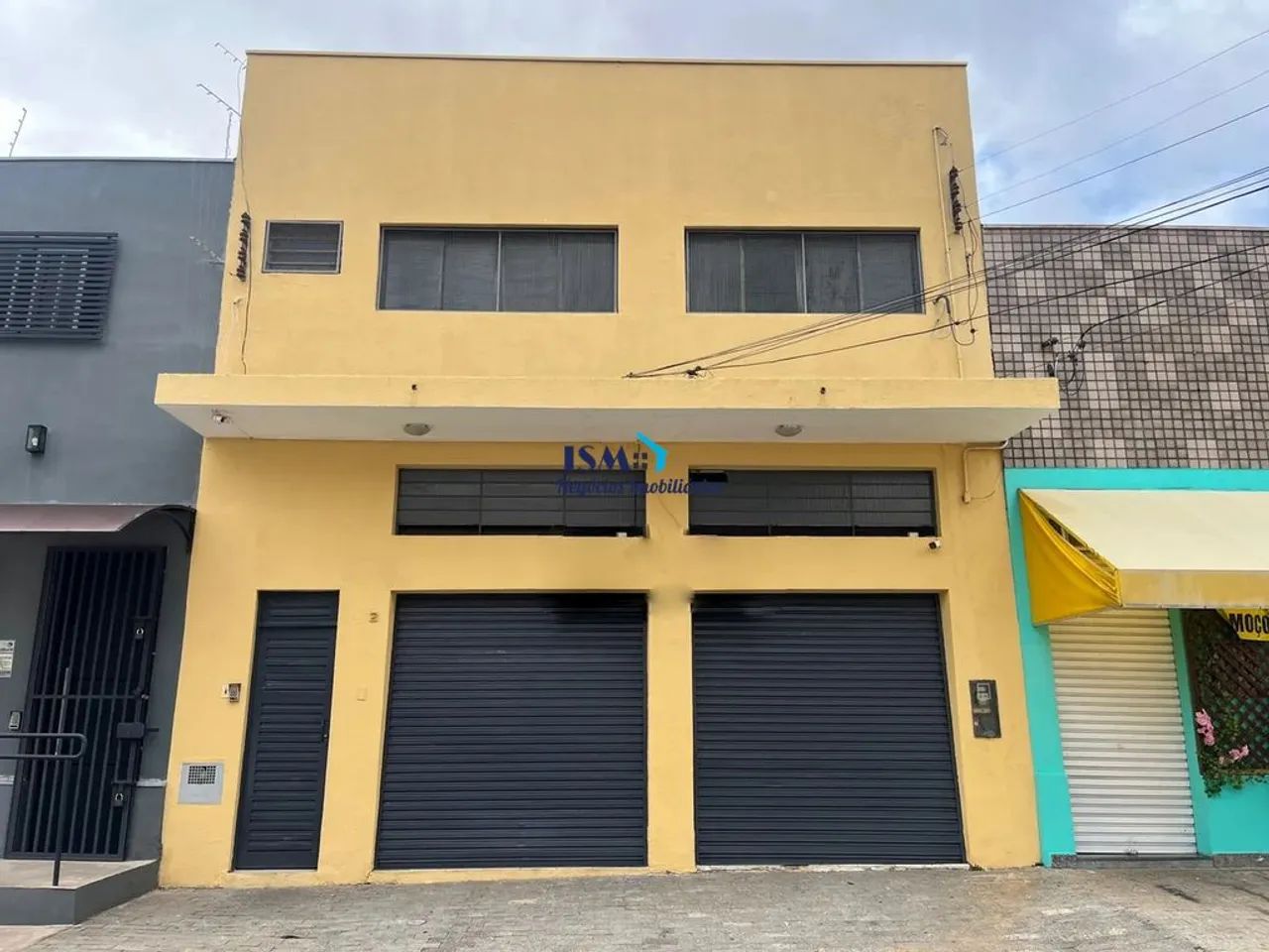 Salão comercial com 225 m² a venda no bairro Bosque, Campinas