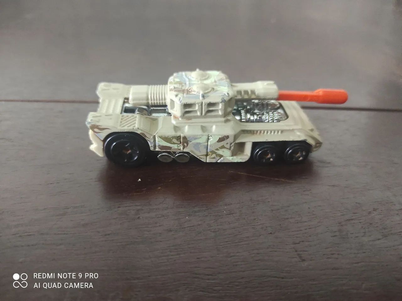 Hot Wheels Tanque Invader 2005 Mainline  - Foto 4