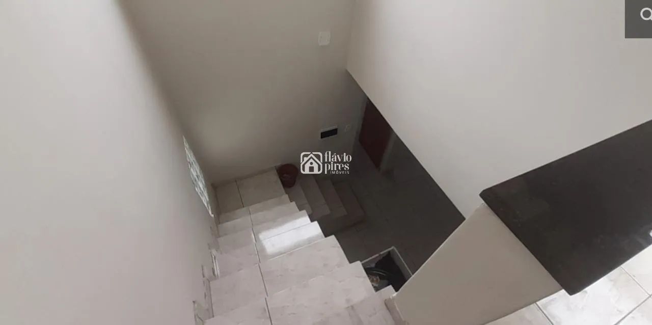 Prédio com 5 Apartamentos de 100m², 2 Coberturas e Loja Comercial no Térreo. - Foto 4