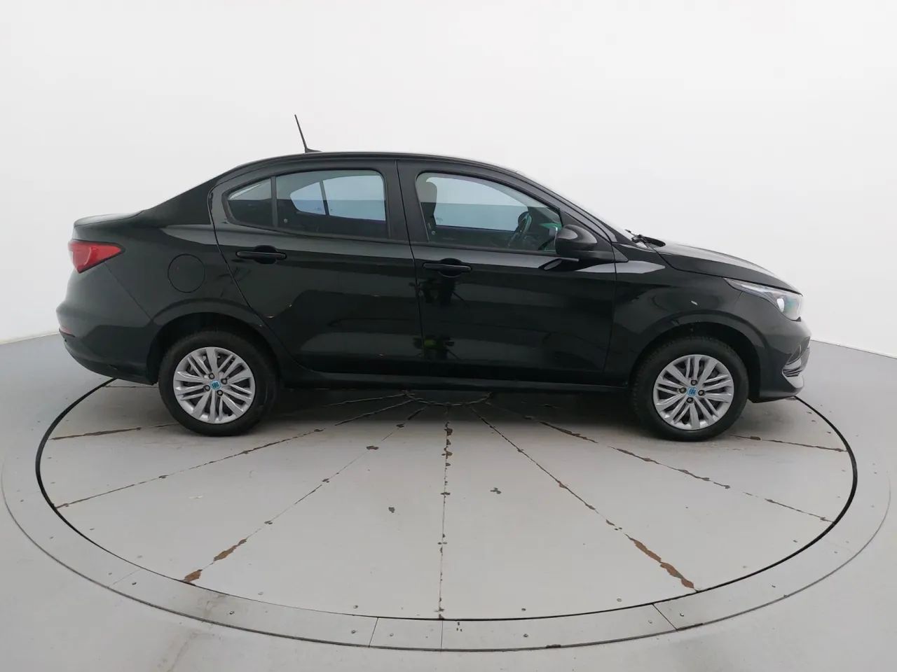 Fiat Cronos DRIVE 1.3 8V Flex, foto 6 de 18