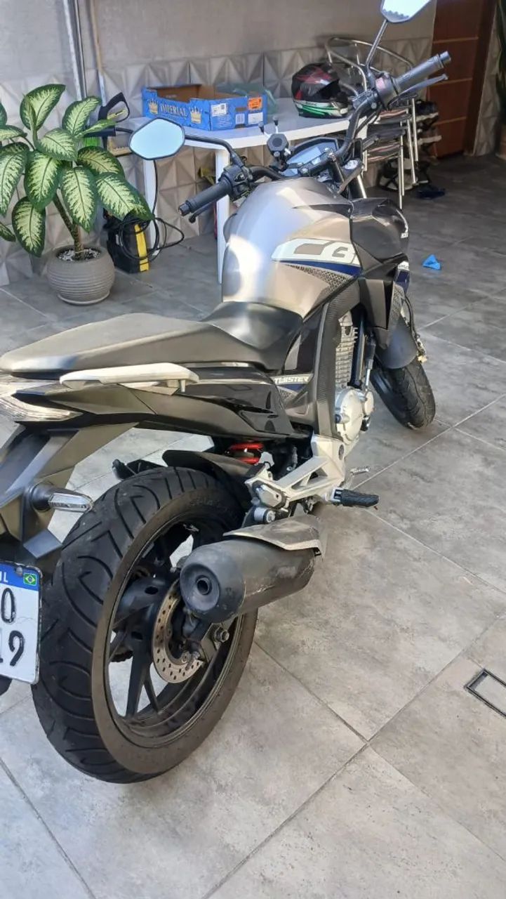 Moto sem débitos CB250F - Foto 4