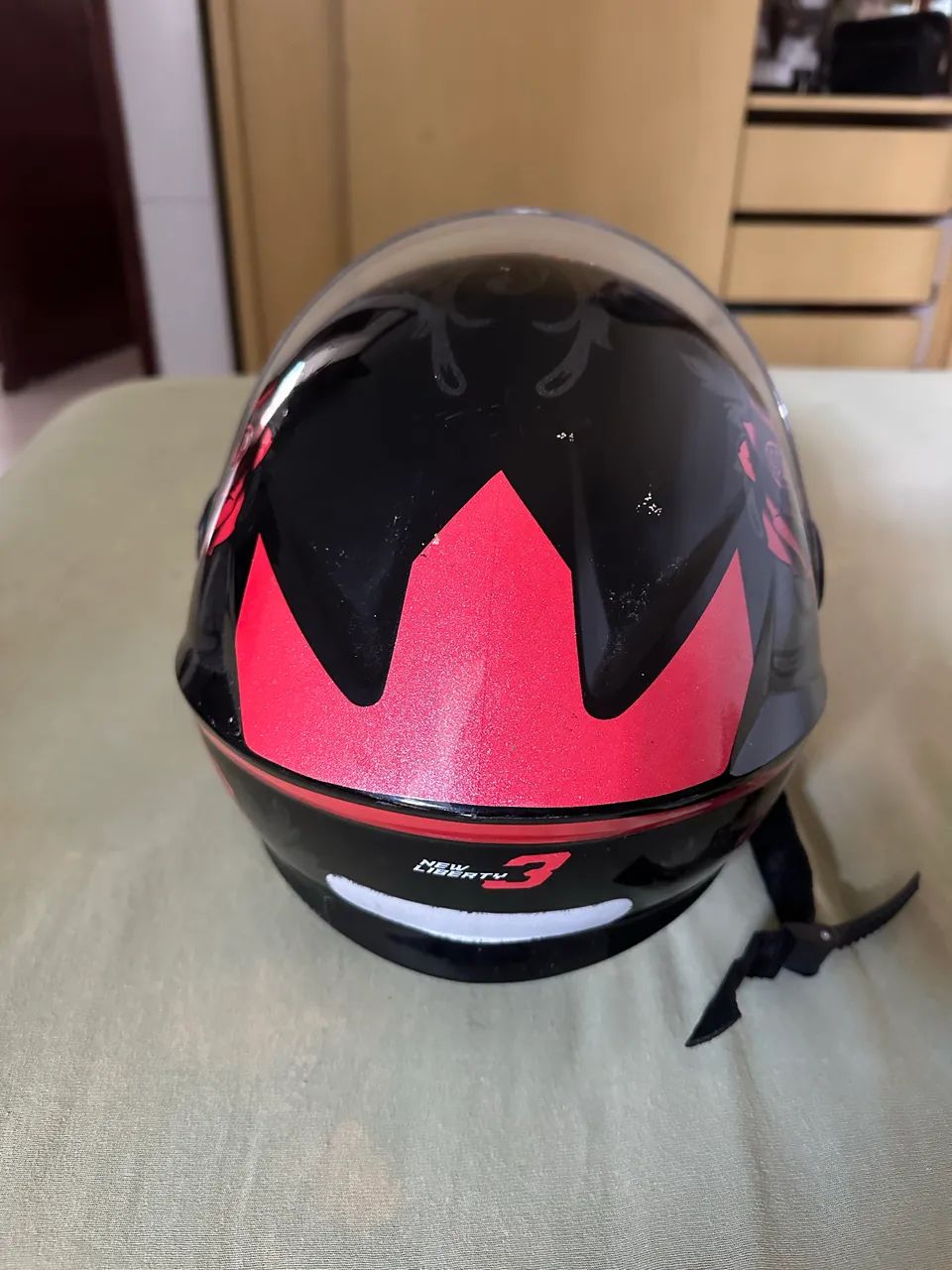 Capacete Tork feminino aberto  - Foto 6