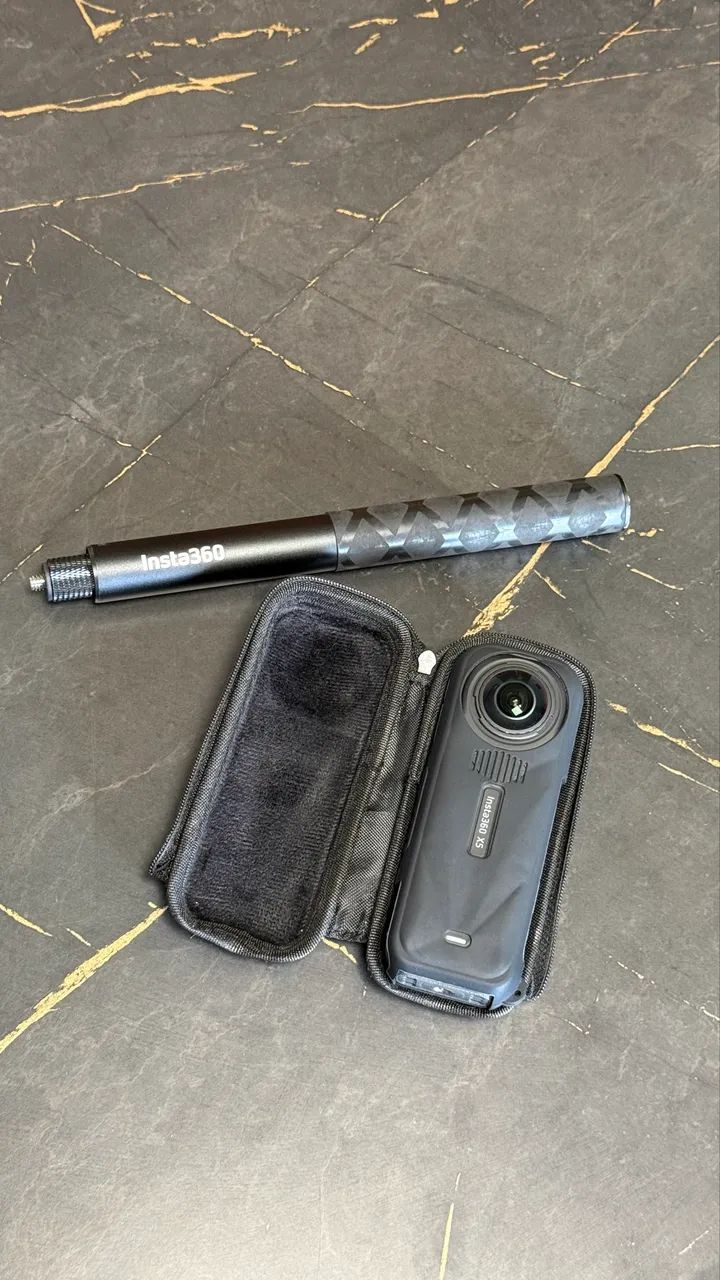 Insta360 X5