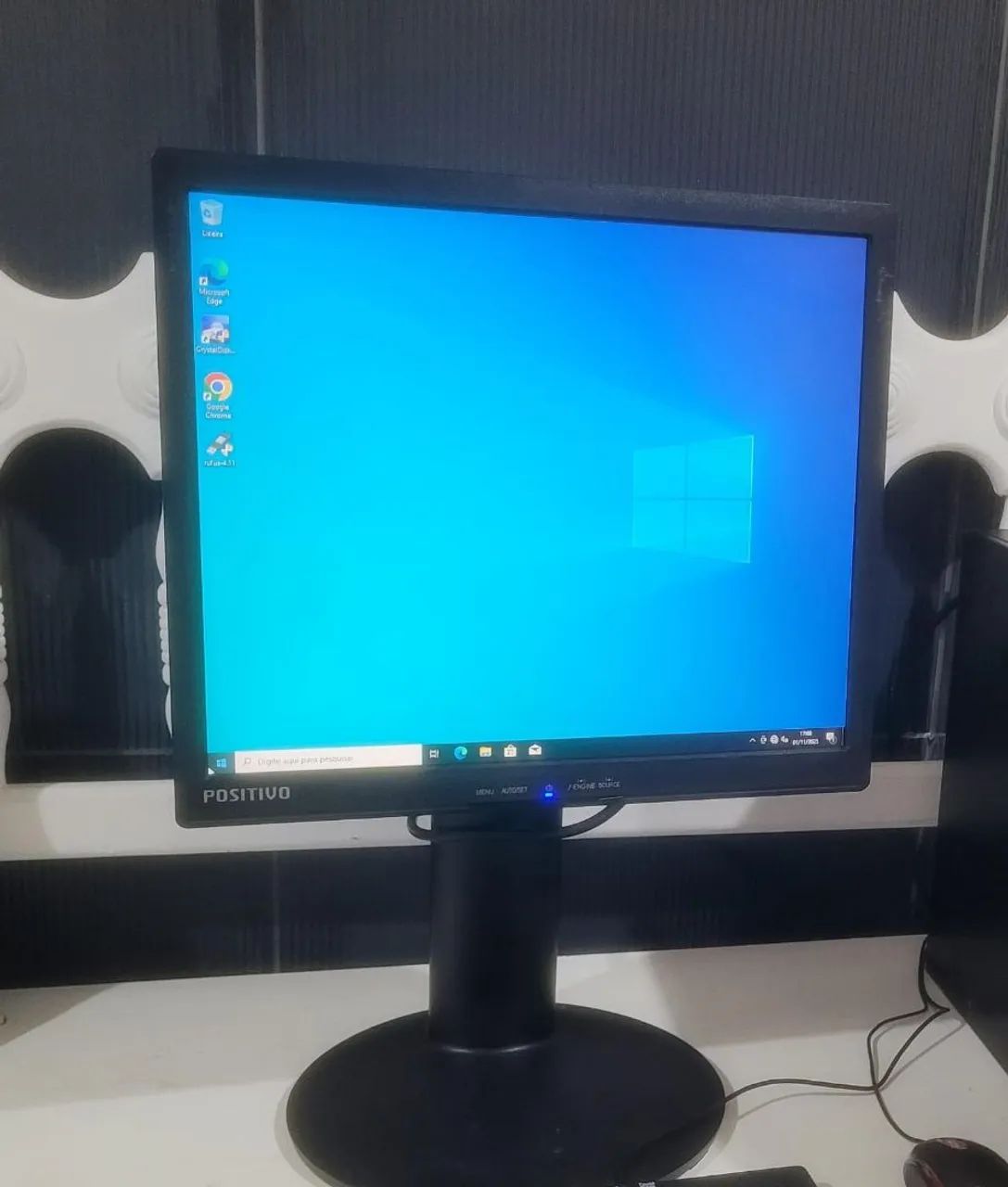 Monitor 17 polegadas Positivo, perfeito estado.  - Foto 2