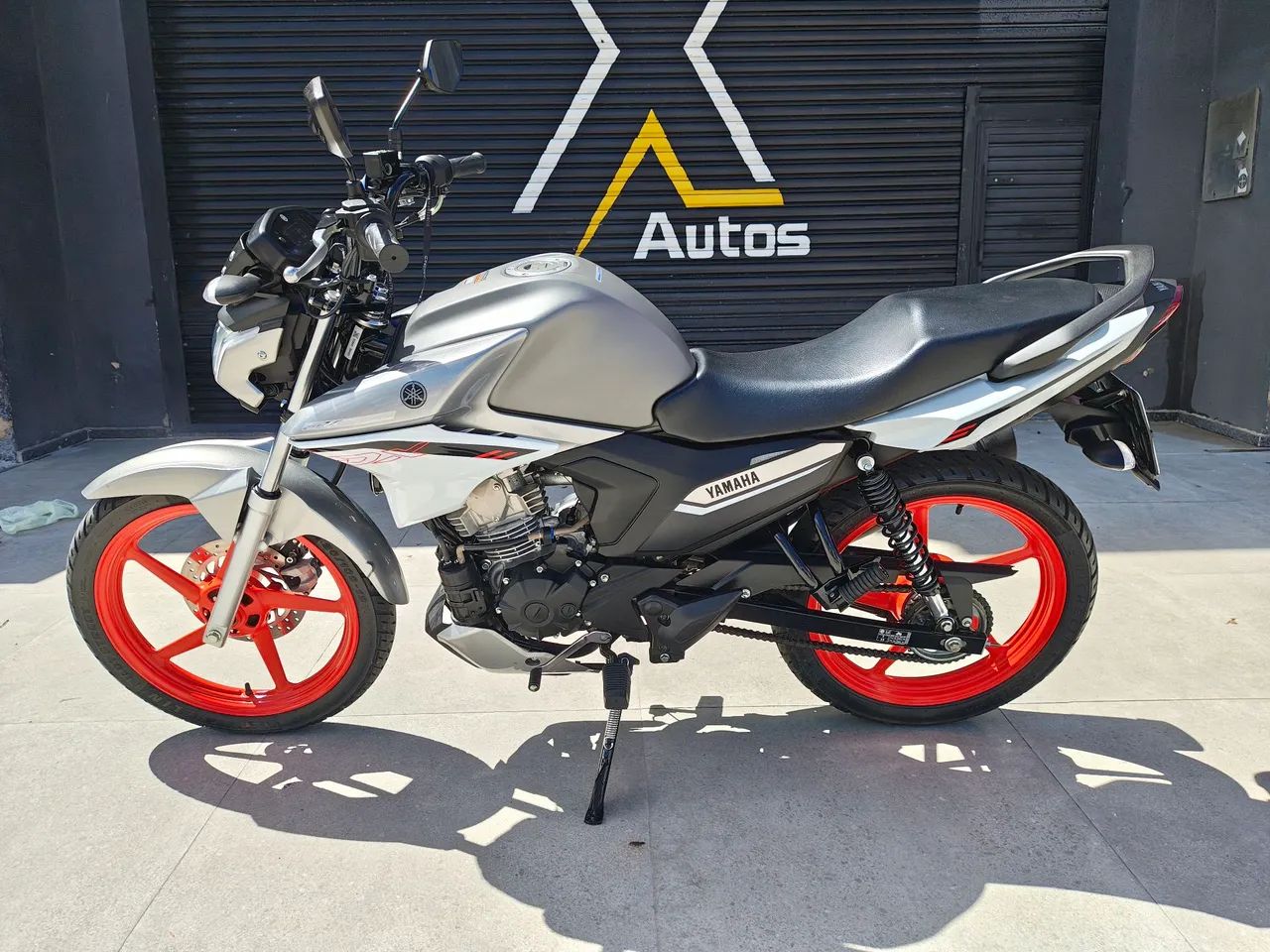 Factor 150 DX 2026/2026 apenas 2.900km - Foto 5