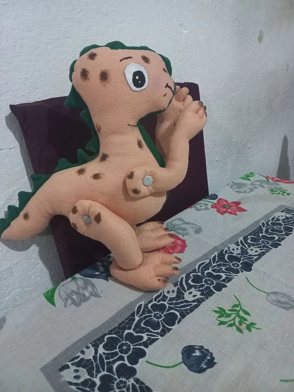 Boneco dinossauro de tecido  - Foto 2