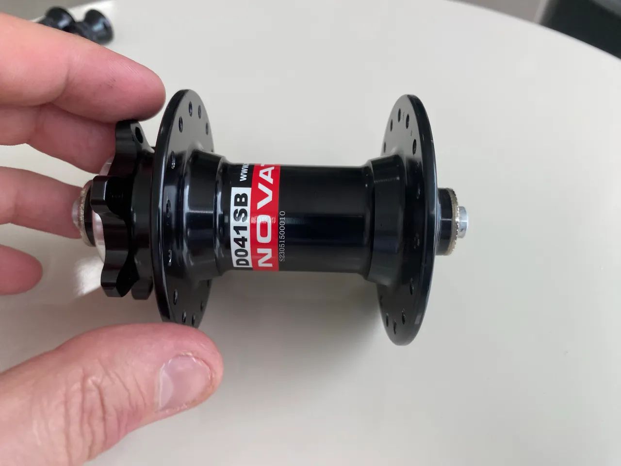 Par cubos Novatec sem uso 12V MicroSpline  - Foto 5
