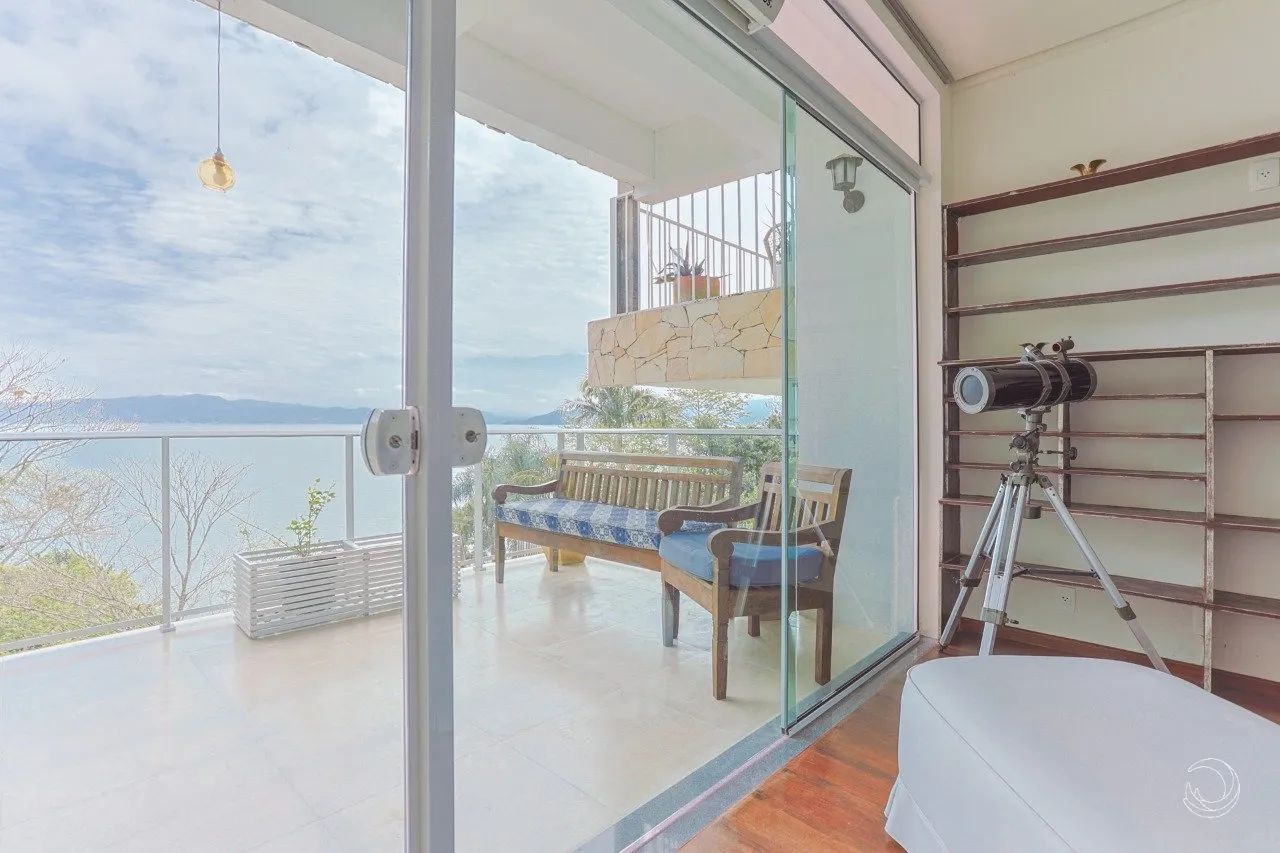 Casa Alto Padrão com 5 suítes em Sambaqui - Foto 5