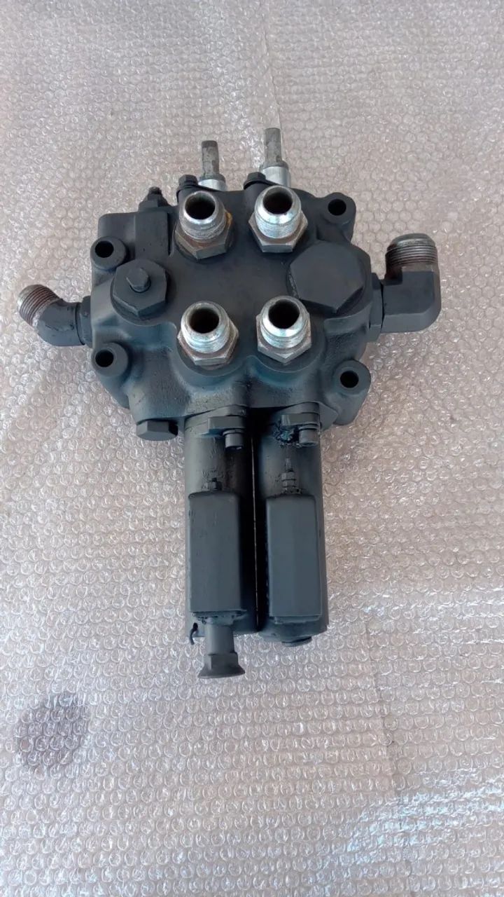 COMANDO HIDRAULICOS PARA MAQUINAS PA CARREGADEIRAS - Foto 7