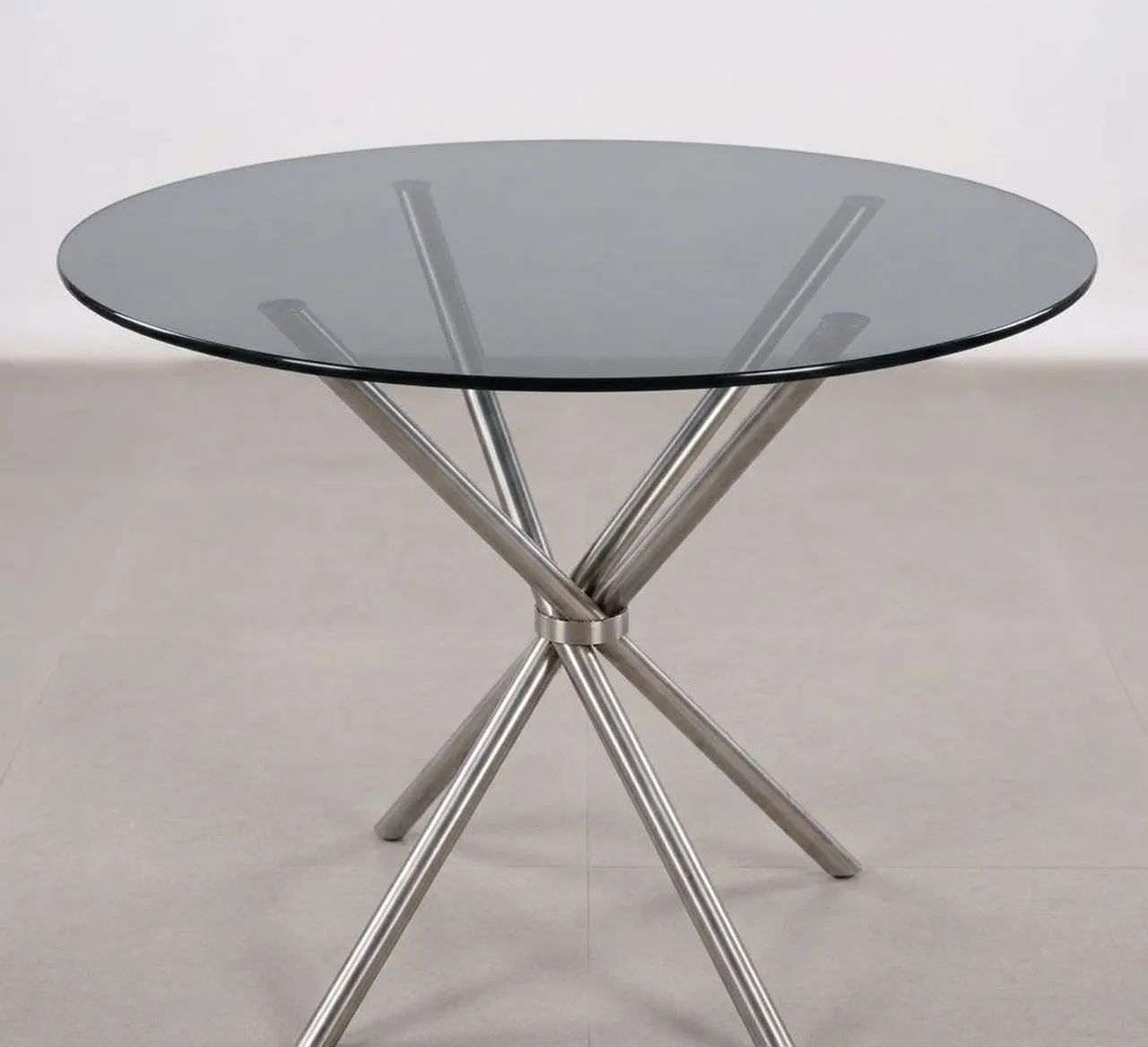 Mesa com tampo de vidro 8mm