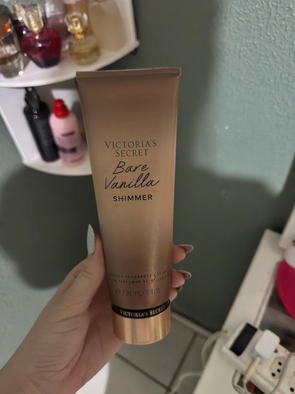 Creme corporal VS! Desapego vanilia e pétalas - Foto 2