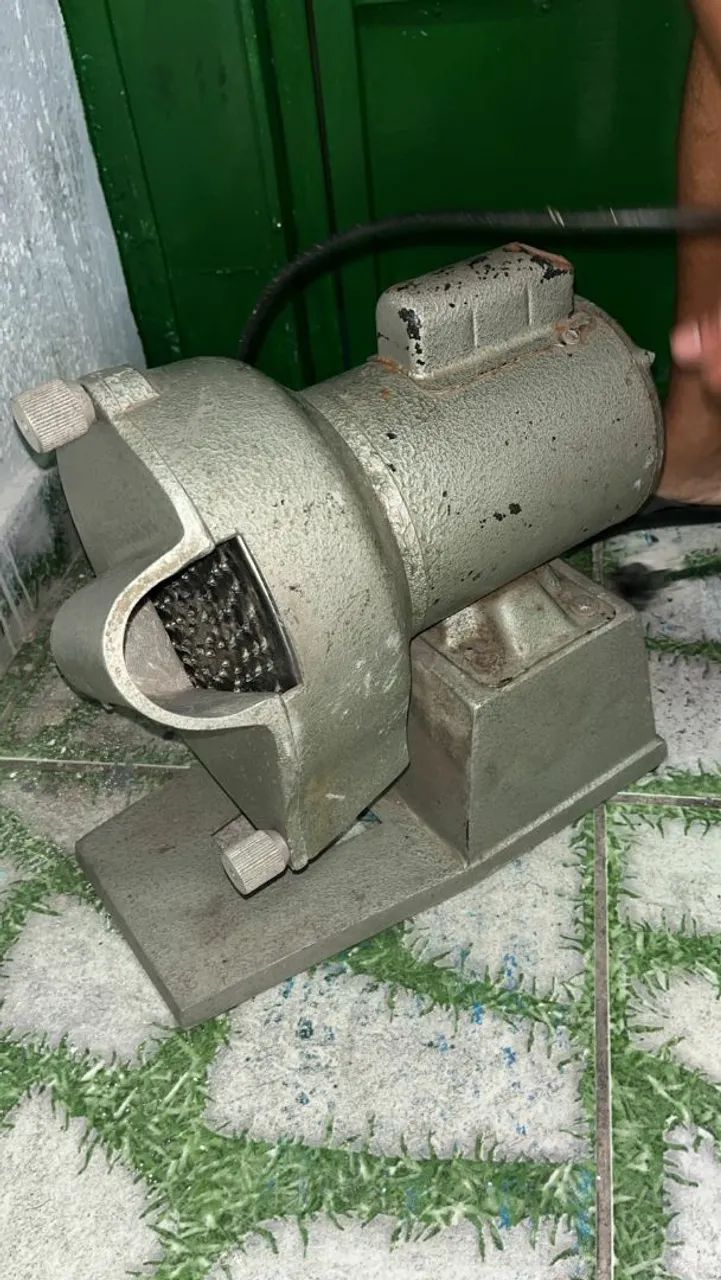 Maquina  profissional  ralar milho - Foto 2