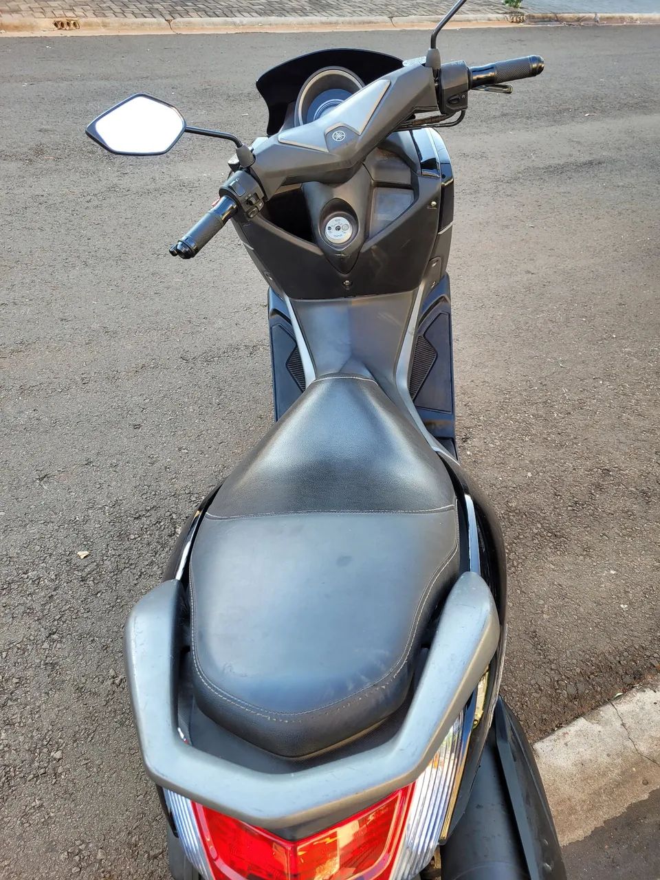 Vendo nmax super nova  - Foto 4