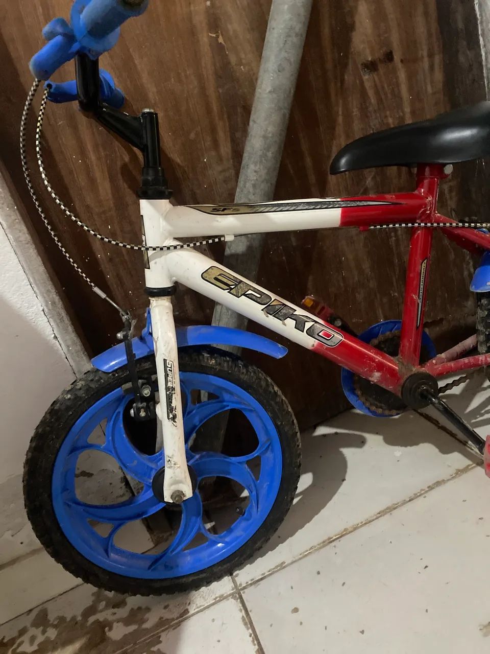 VENDO BICICLETA INFANTIL ARO 20 - Foto 4