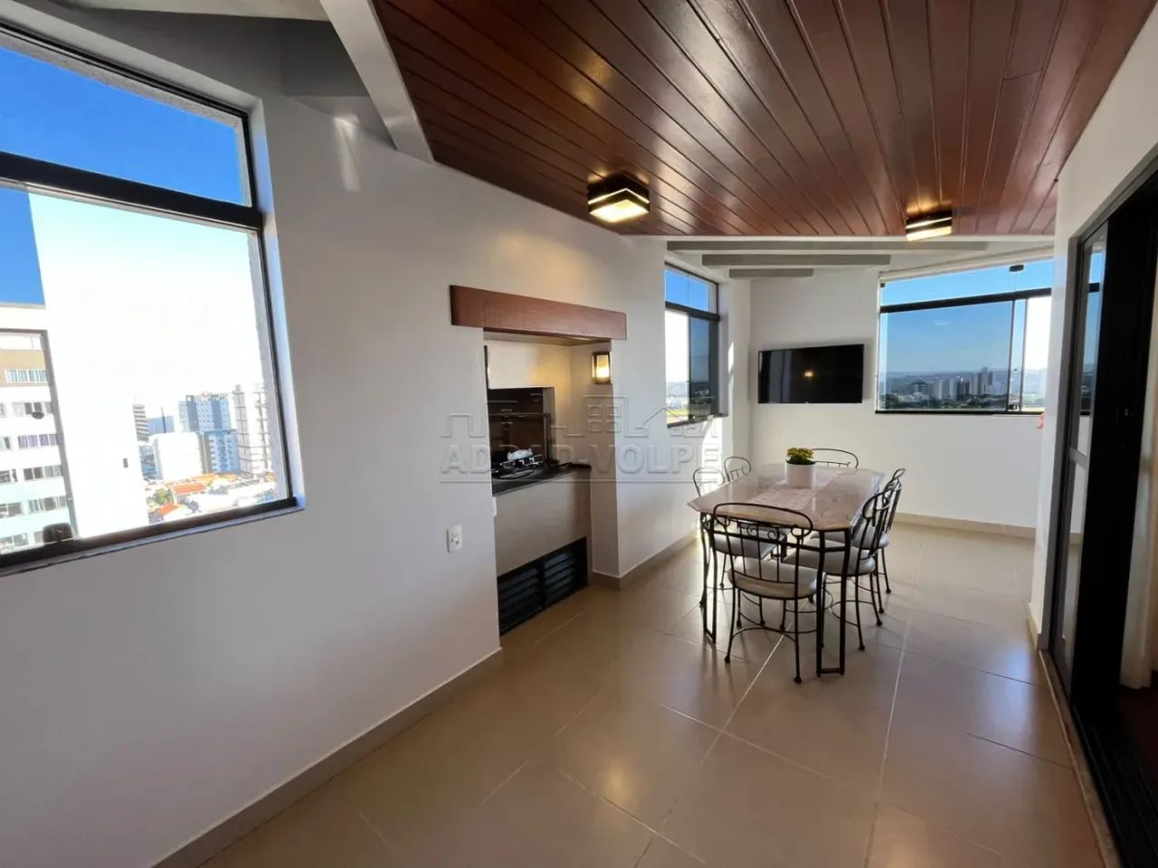 Cobertura de 206 m² no Edifício Ebel | 3 dormitórios | 1 suíte | 3 vagas - Foto 3