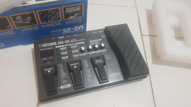 Pedaleira Boss ME-25+Cabos input/output - Foto 2