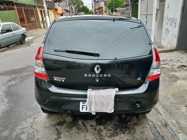 Renault Sandero Expression 1.6 Completo 2014 - Foto 2