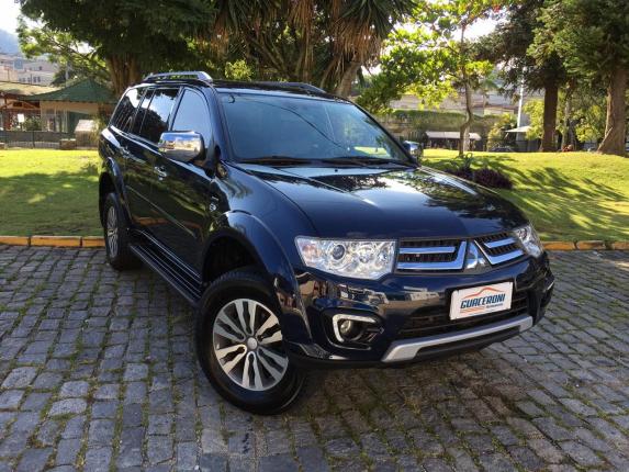 PAJERO 2016/2017 3.5 HPE 4X4 7 LUGARES V6 24V FLEX 4P AUTOMÁTICO