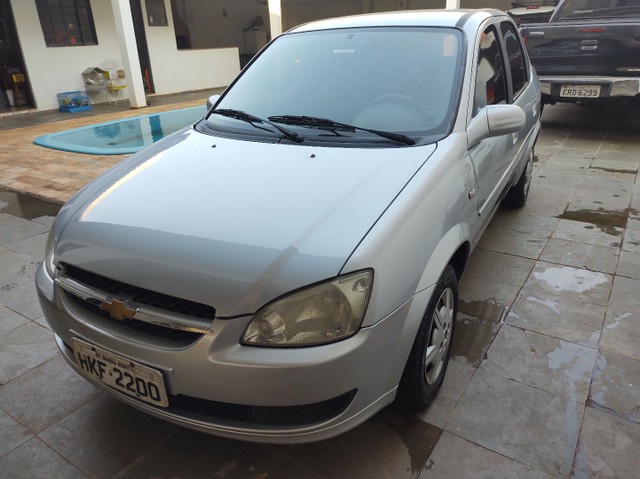 Comprar Hatch Chevrolet Corsa Hatch 1.4 4P Maxx Flex Prata 2010 em Jaú-SP