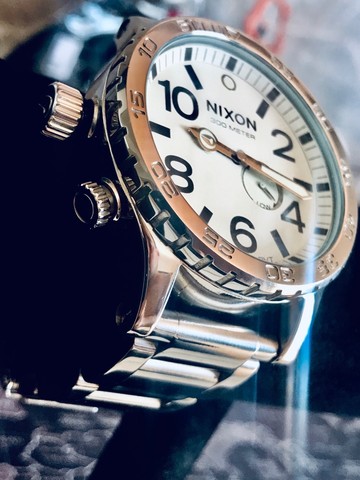 Relógio Nixon 51-30 300 metros com movimento suíço - Acessórios