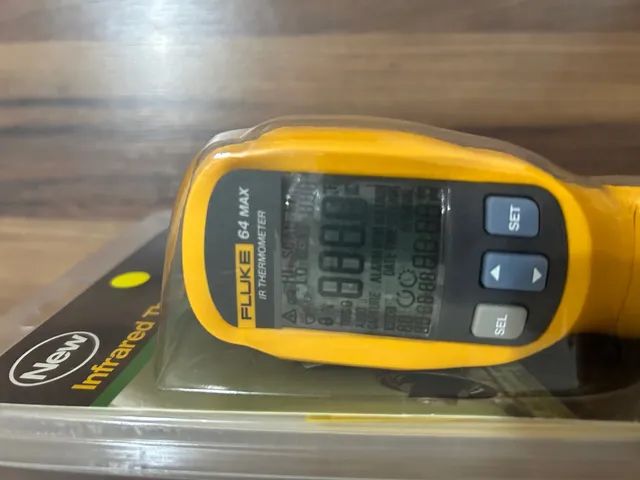 FLUKE 64 MAX laser point infrared thermometer - FLUKE 4856105