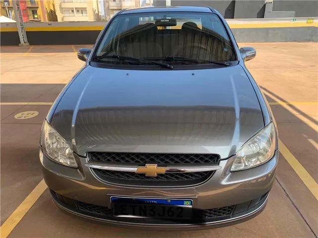 Corsa Sedan 1.0 MPFI LS 8V em Ribeirão Preto Flex 10/11 Prata