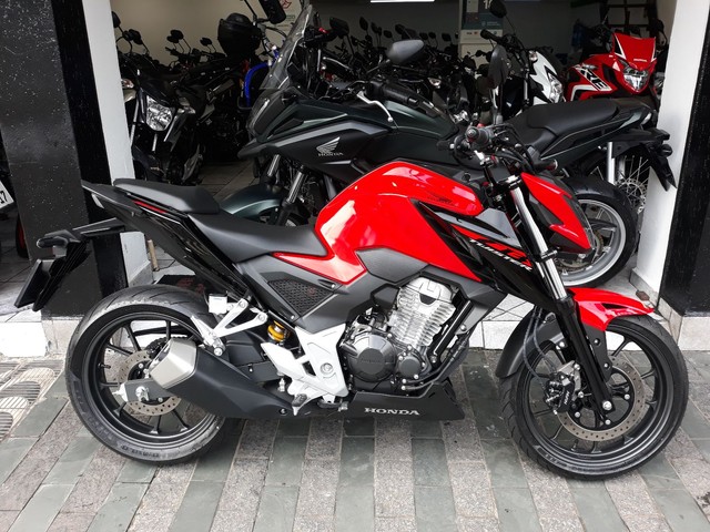 Honda cb twister 300 CBS (2023)