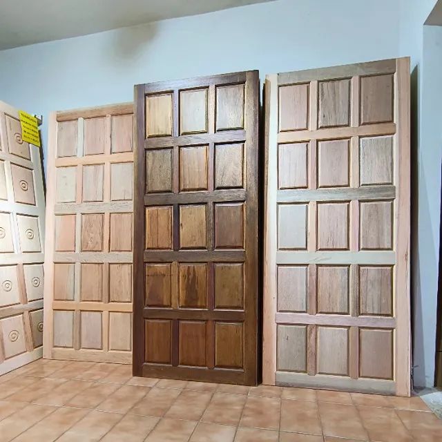 Porta de Madeira Maciça Modelo Retangular - Leia a descrição - Foto 6