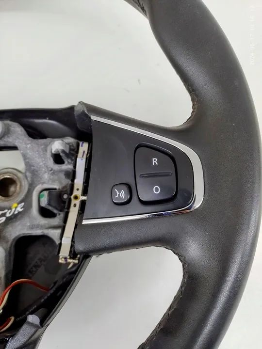 Volante Renault Captur 1.6 16v 2019 - Foto 3