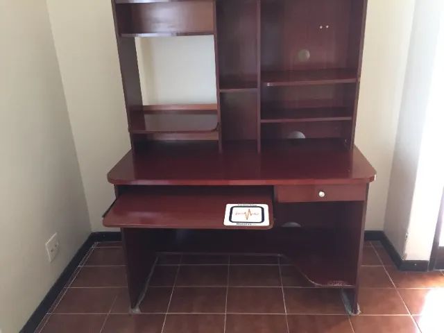 Computer Desk - Used - Empty65093398386051121