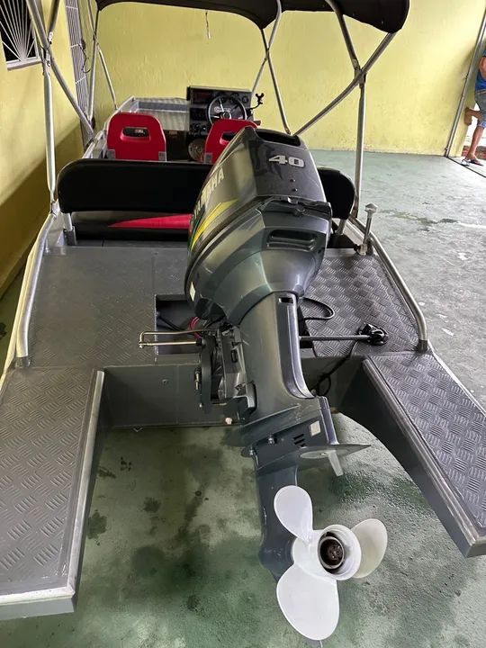 Lancha com motor 40hp Yamaha 2023 - Foto 6