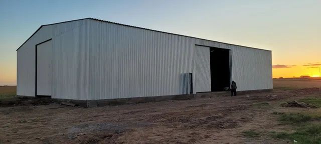 Galpão 15x20 pé direito 5 metros  - Foto 4