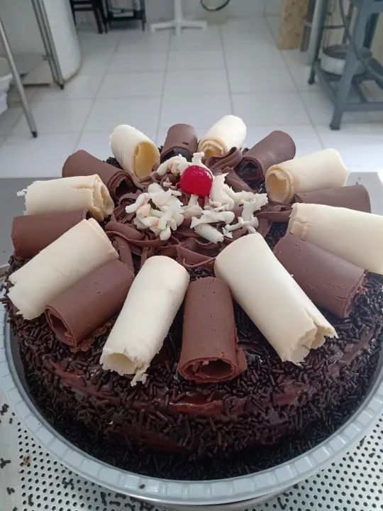 Sou Confeiteiro com 15 anos de experiência  - Foto 2