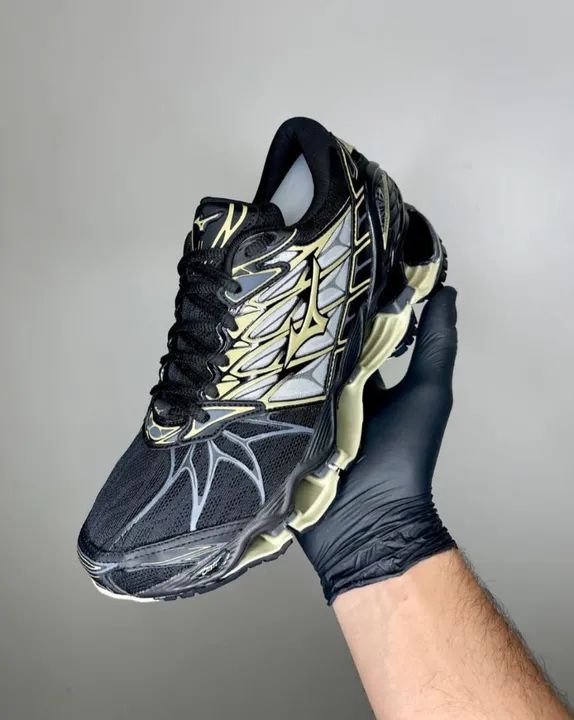 Tênis Mizuno Wave Prophecy 6 dourado  - Foto 4