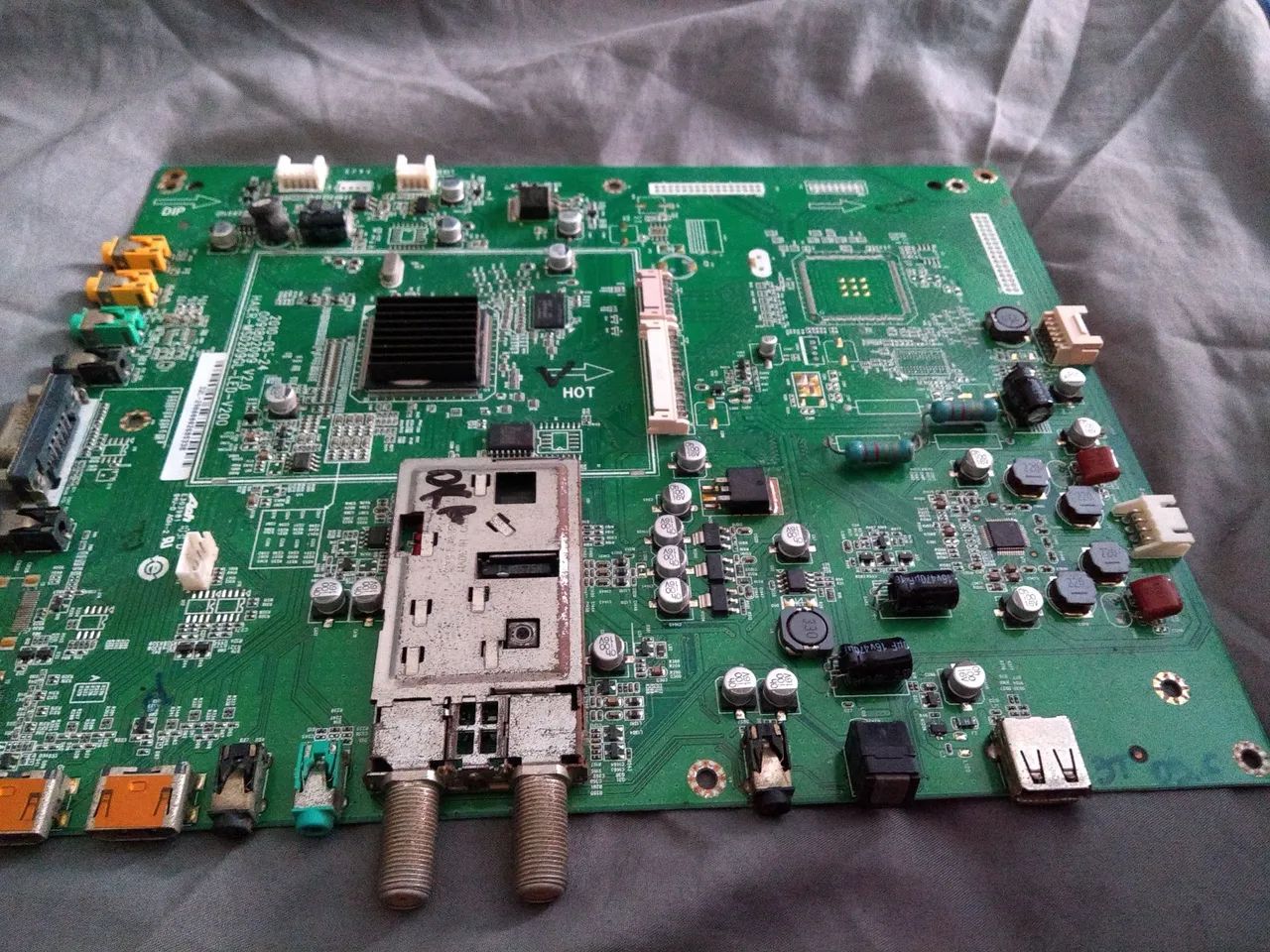 Placa principal TV Buster HBTV-32D03HD