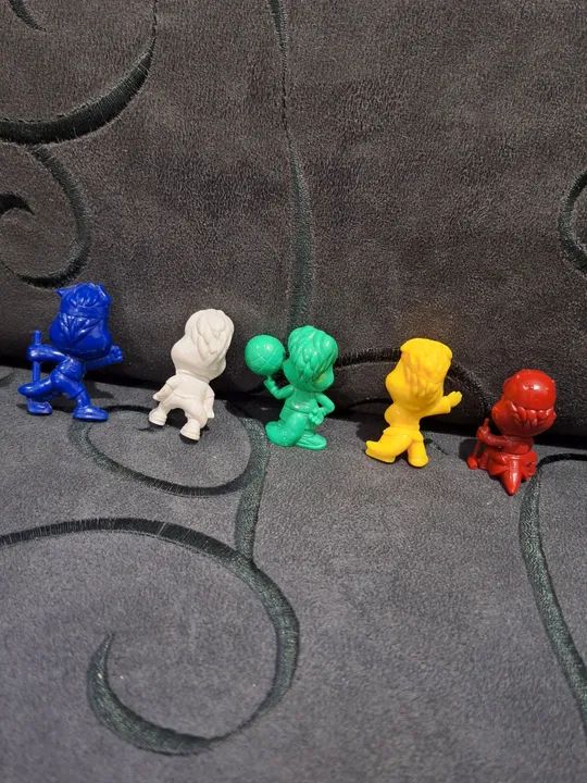 Kit com 5 Bonecos Dinos - Olímpiadas 2016 - Foto 2