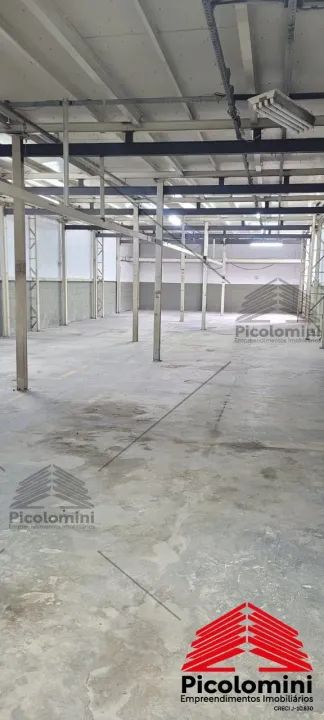 Galpão para locação no Tatuapé, 868 m², entrada lateral, mezanino, escritório com banheiro - Foto 5