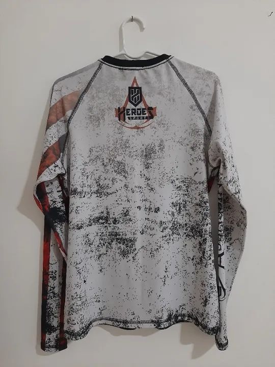 Rashguard Feminino Assassin's Creed - Foto 2