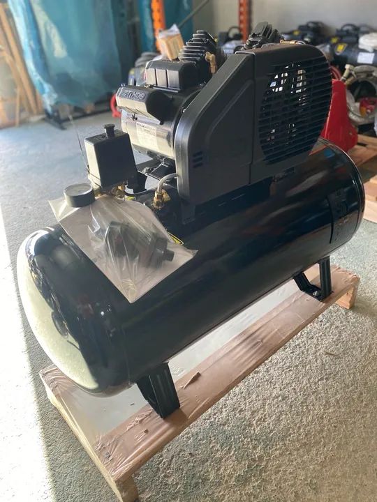 Compressor de Ar 110 Litros 140 Libras Profissional Motor 2Hp - Schulz (Loja) - Foto 4